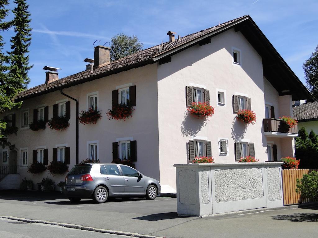 Haus Hollental Hotel Garmisch-Partenkirchen Buitenkant foto